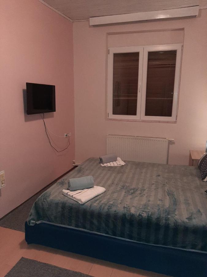 Krin Apartman Subotica Buitenkant foto